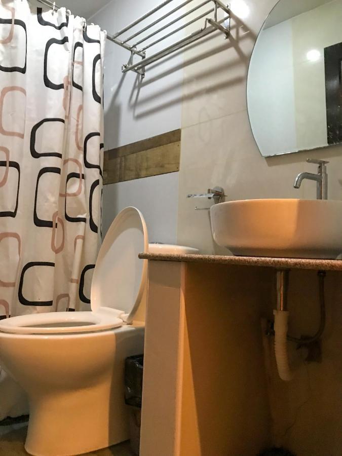 סיקיהור E.I. Suites מראה חיצוני תמונה
